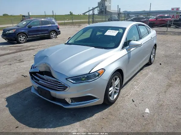 3FA6P0HD2JR208496 2018 FORD FUSION - Image 2