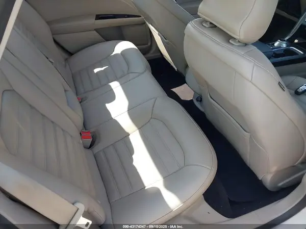 3FA6P0HD2JR208496 2018 FORD FUSION - Image 8