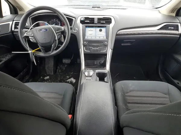 3FA6P0HD2JR240509 2018 FORD FUSION - Image 8