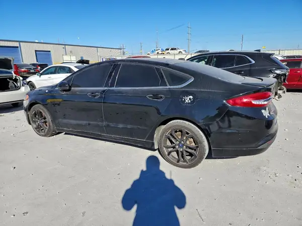 3FA6P0HD2JR245788 2018 FORD FUSION - Image 2