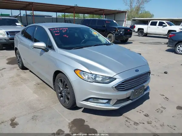 3FA6P0HD2JR256502 2018 FORD FUSION - Image 1