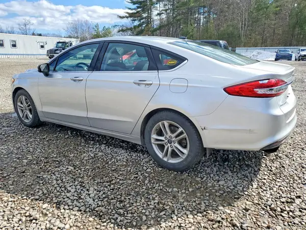 3FA6P0HD2JR258444 2018 FORD FUSION - Image 2