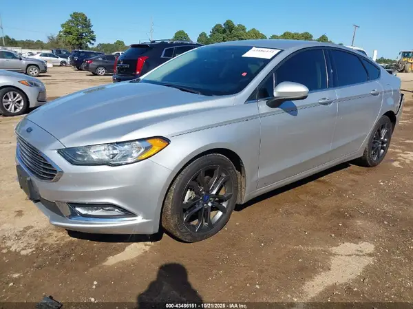 3FA6P0HD2JR262221 2018 FORD FUSION - Image 2