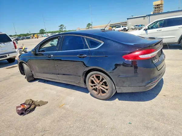 3FA6P0HD2JR265233 2018 FORD FUSION - Image 2