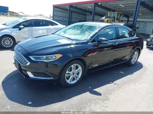 3FA6P0HD2JR266933 2018 FORD FUSION - Image 2