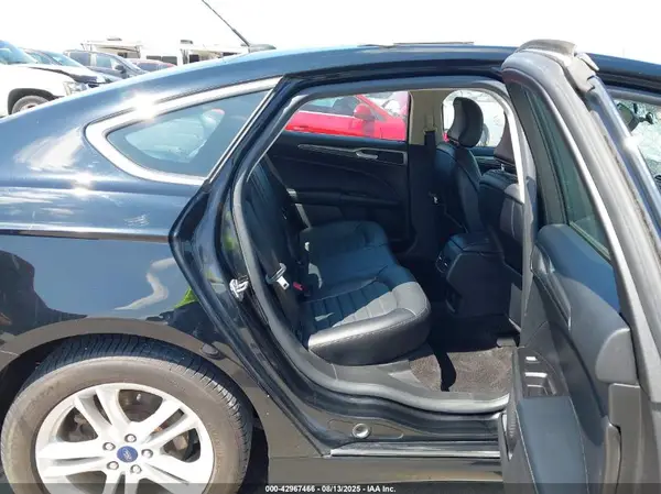 3FA6P0HD2JR266933 2018 FORD FUSION - Image 8