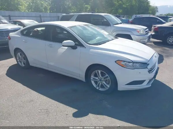 3FA6P0HD2JR270142 2018 FORD FUSION - Image 1