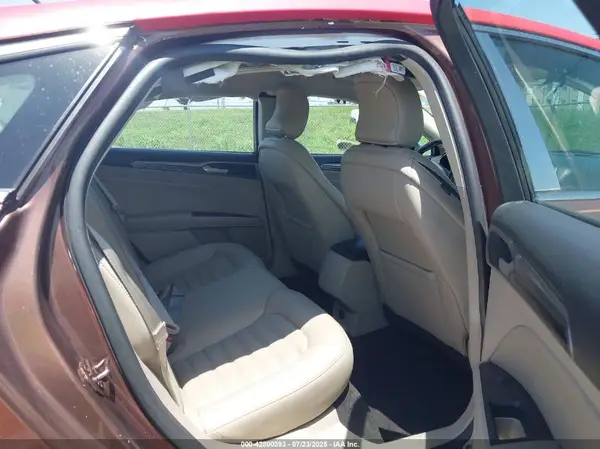 3FA6P0HD2JR278564 2018 FORD FUSION - Image 8