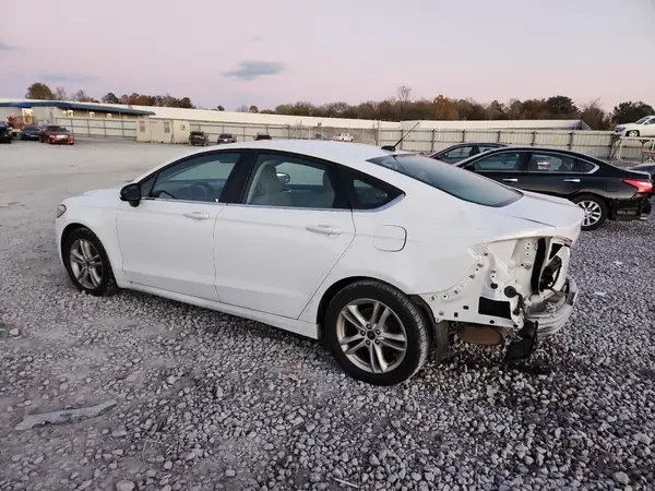 3FA6P0HD2JR279665 2018 FORD FUSION - Image 2