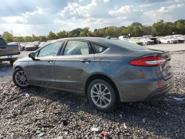 3FA6P0HD2KR101952 2019 FORD FUSION - Image 2