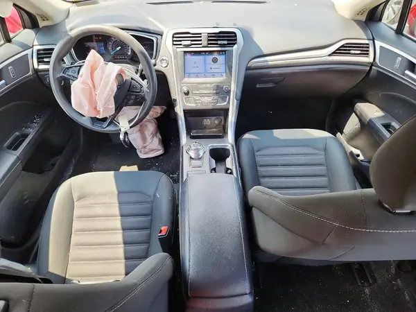 3FA6P0HD2KR111428 2019 FORD FUSION - Image 8