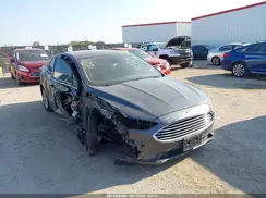 3FA6P0HD2KR113843 2019 FORD FUSION