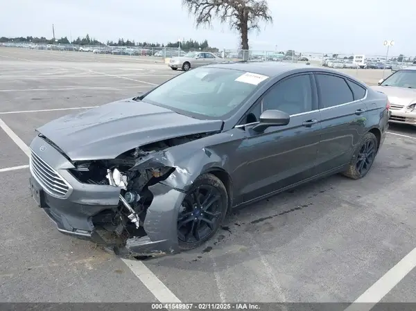 3FA6P0HD2KR115575 2019 FORD FUSION - Image 2