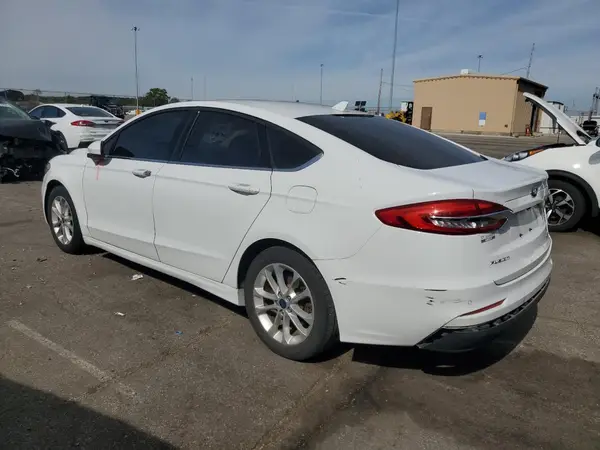 3FA6P0HD2KR126284 2019 FORD FUSION - Image 2