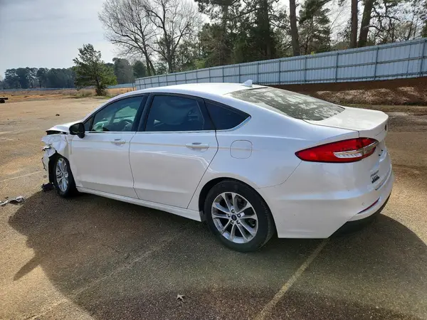 3FA6P0HD2KR132134 2019 FORD FUSION - Image 2