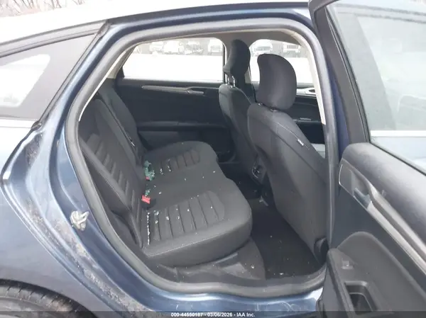 3FA6P0HD2KR133557 2019 FORD FUSION - Image 8
