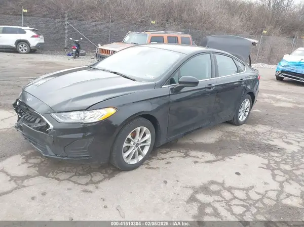 3FA6P0HD2KR158619 2019 FORD FUSION - Image 2