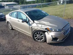 3FA6P0HD2KR159883 2019 FORD FUSION