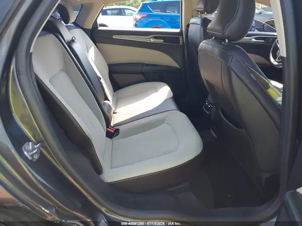 3FA6P0HD2KR163982 2019 FORD FUSION - Image 8