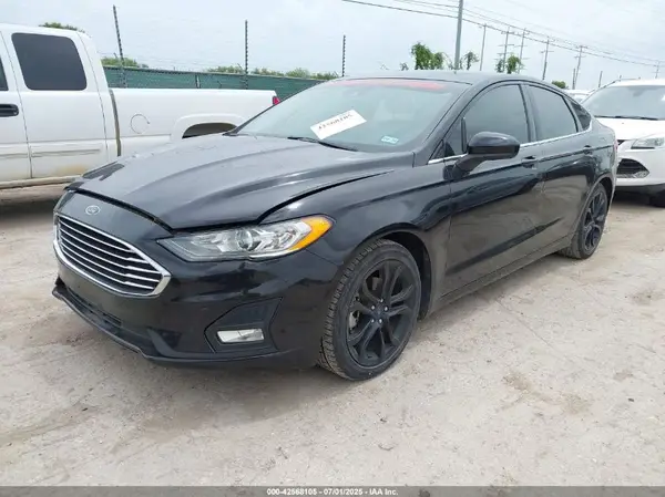 3FA6P0HD2KR170429 2019 FORD FUSION - Image 2