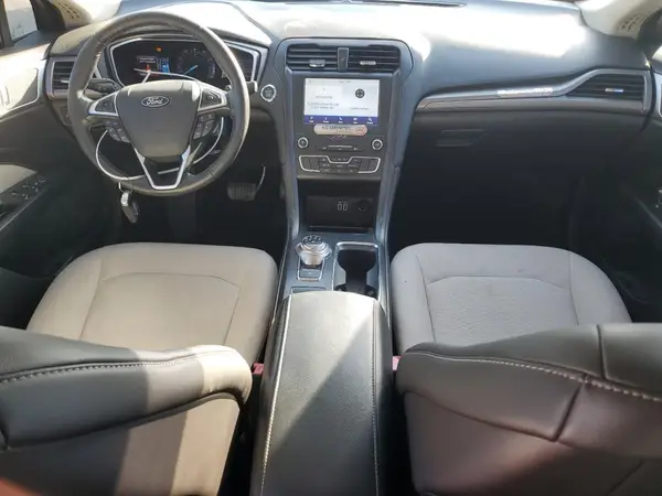 3FA6P0HD2KR177297 2019 FORD FUSION - Image 8
