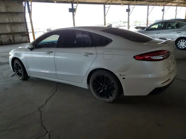 3FA6P0HD2KR177574 2019 FORD FUSION - Image 2