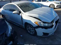 3FA6P0HD2KR183228 2019 FORD FUSION