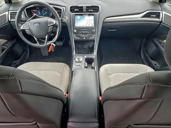 3FA6P0HD2KR196044 2019 FORD FUSION - Image 8