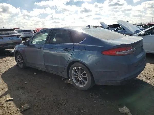 3FA6P0HD2KR198201 2019 FORD FUSION - Image 2