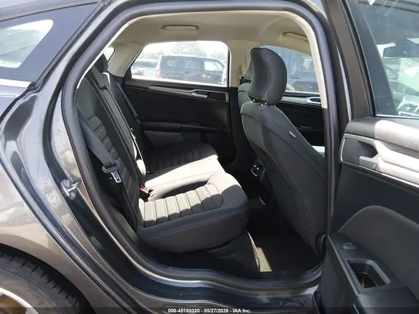 3FA6P0HD2KR198974 2019 FORD FUSION - Image 8