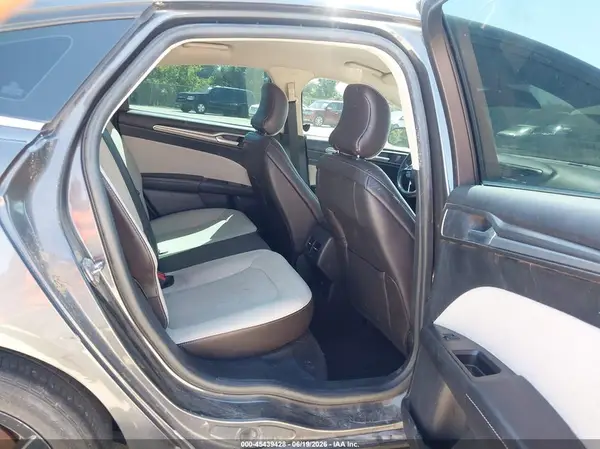 3FA6P0HD2KR199350 2019 FORD FUSION - Image 8