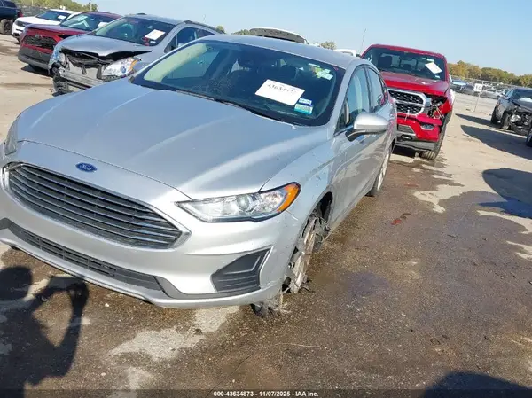 3FA6P0HD2KR213909 2019 FORD FUSION - Image 2