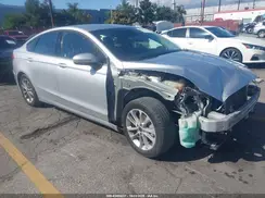 3FA6P0HD2KR216115 2019 FORD FUSION