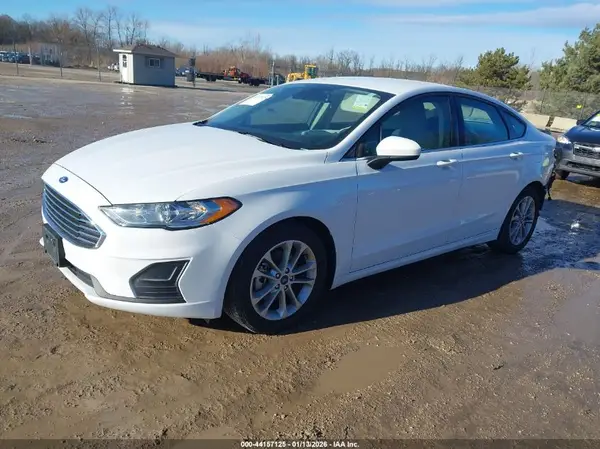 3FA6P0HD2KR230077 2019 FORD FUSION - Image 2