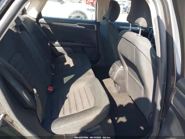 3FA6P0HD2KR238924 2019 FORD FUSION - Image 8