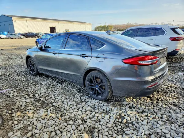 3FA6P0HD2KR245601 2019 FORD FUSION - Image 2