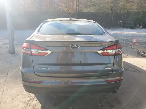 2019 FORD FUSION auction photo 6