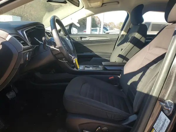 2019 FORD FUSION auction photo 7