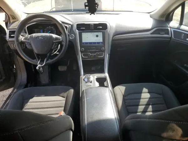 3FA6P0HD2KR249731 2019 FORD FUSION - Image 8
