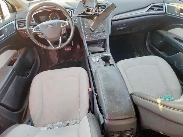 3FA6P0HD2KR249924 2019 FORD FUSION - Image 8