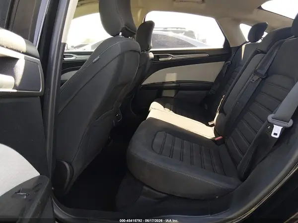 3FA6P0HD2KR252077 2019 FORD FUSION - Image 8