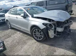 3FA6P0HD2KR275195 2019 FORD FUSION