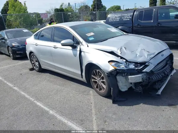 3FA6P0HD2KR275293 2019 FORD FUSION - Image 1