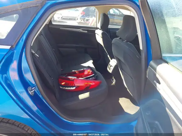 3FA6P0HD2KR279781 2019 FORD FUSION - Image 8