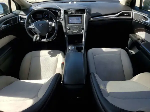 3FA6P0HD2KR281174 2019 FORD FUSION - Image 8