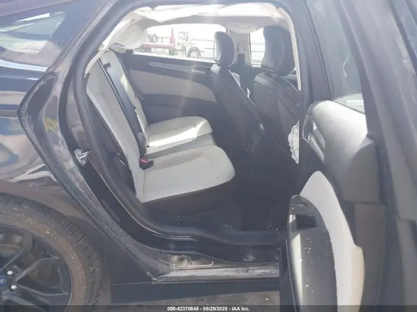 3FA6P0HD2KR283538 2019 FORD FUSION - Image 8
