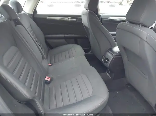 3FA6P0HD2LR101418 2020 FORD FUSION - Image 8