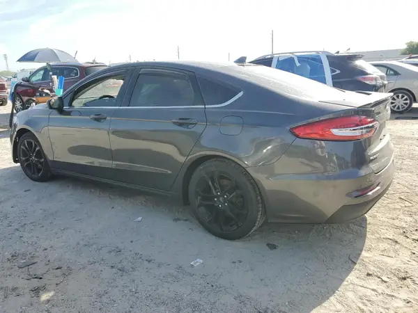 3FA6P0HD2LR105761 2020 FORD FUSION - Image 2
