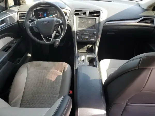 3FA6P0HD2LR105761 2020 FORD FUSION - Image 8