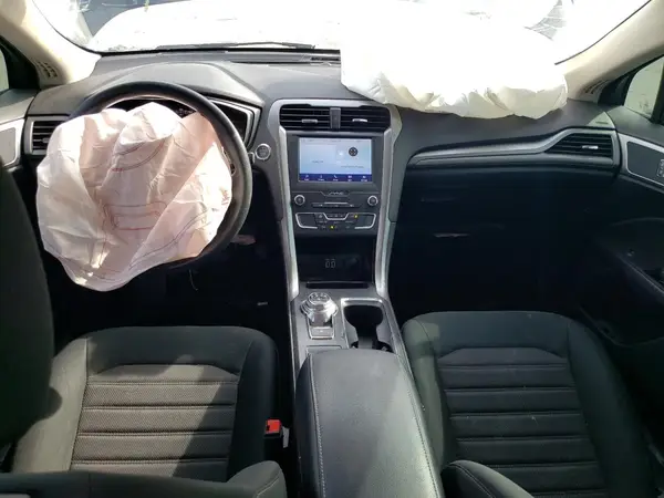 3FA6P0HD2LR107235 2020 FORD FUSION - Image 8
